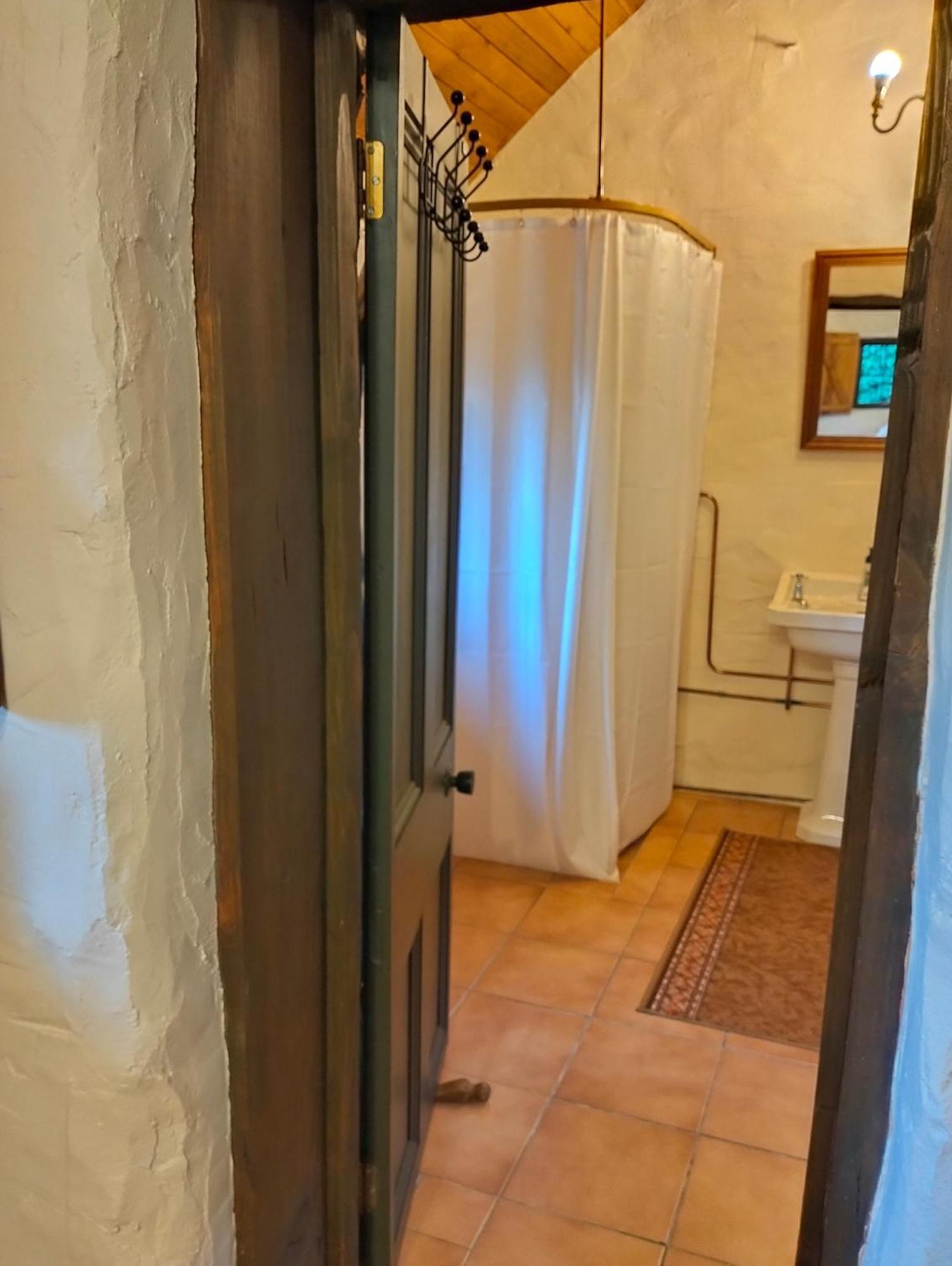 Queensberry Inn Экстерьер фото